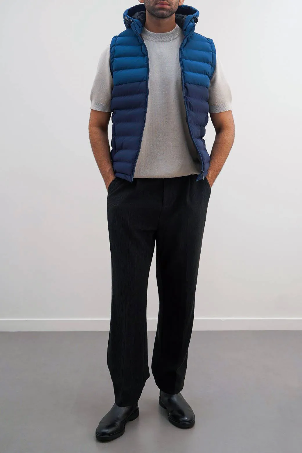 CONTRAST GILET