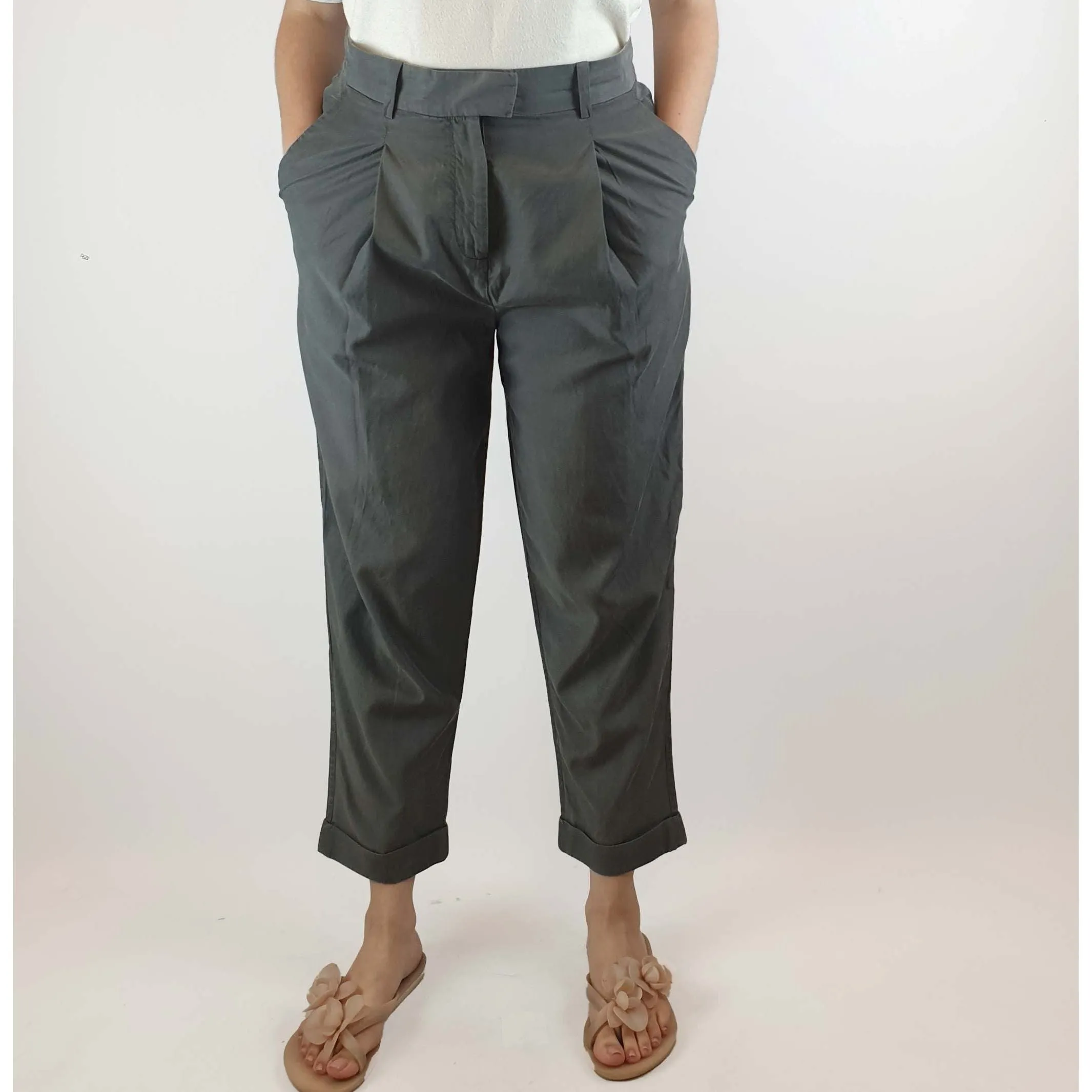 Cos grey pants size 34 (best fits size 10)