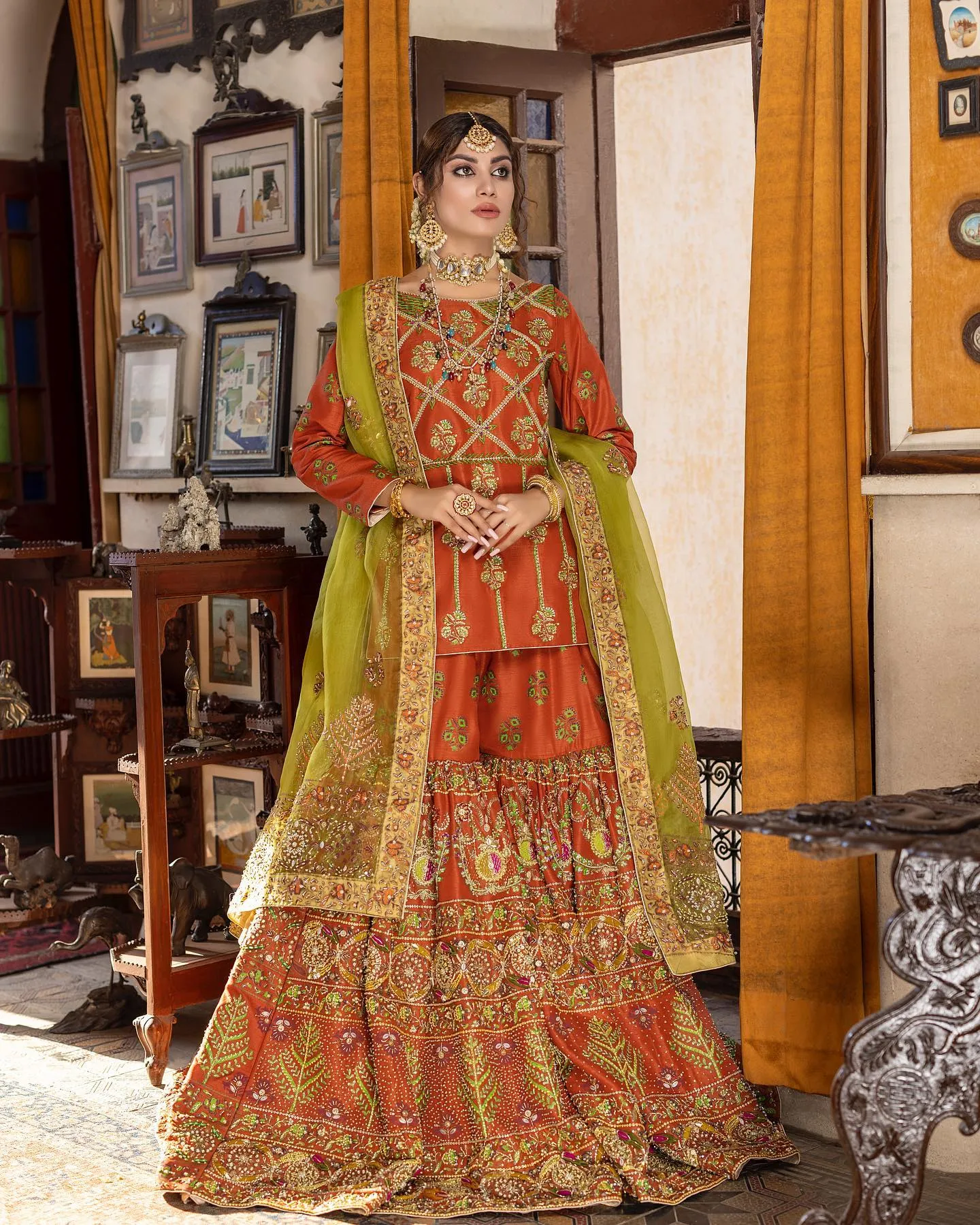 Desi Wedding Dress in Gharara Kameez Dupatta Style