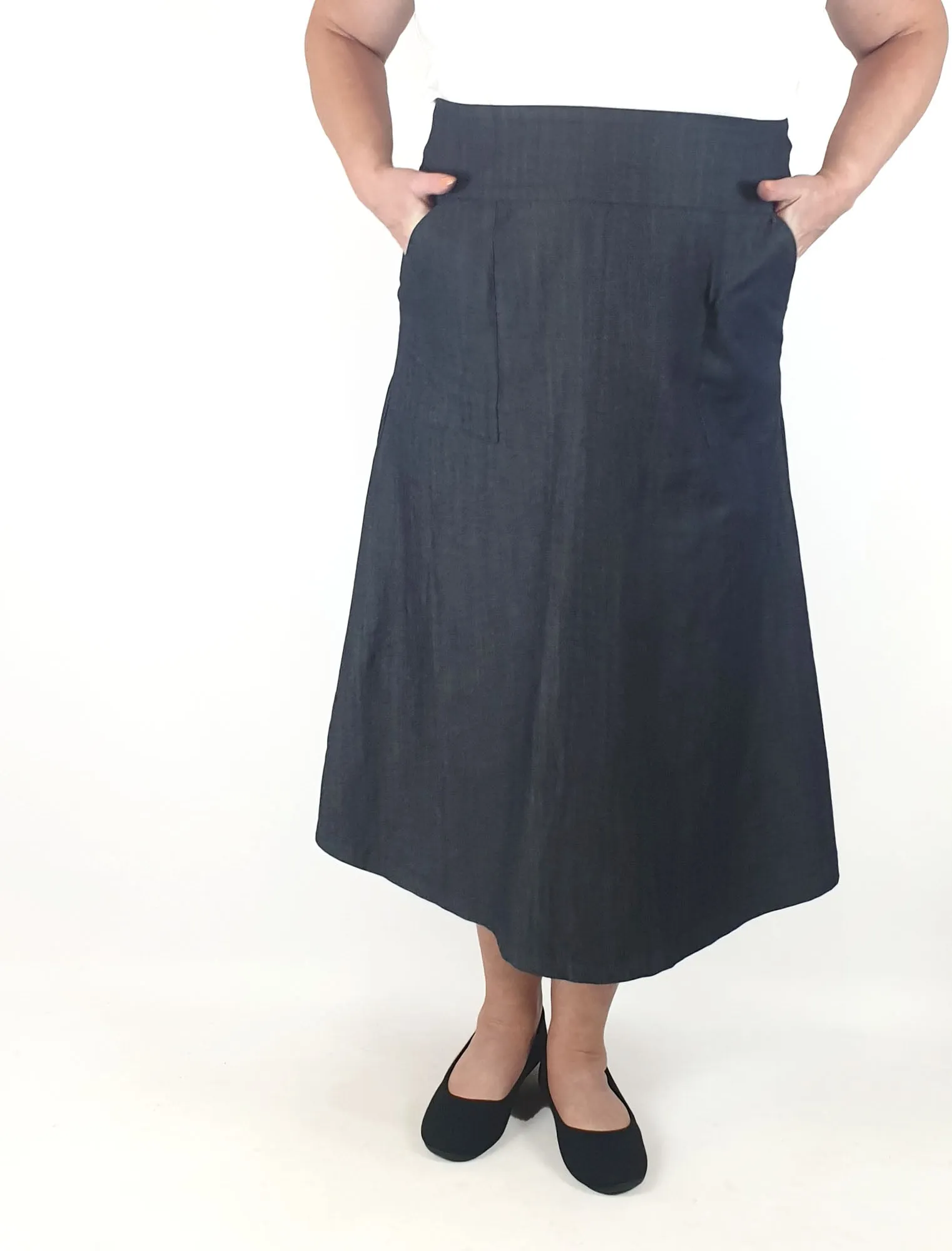 Essaye by Surface Art denim midi skirt size XL