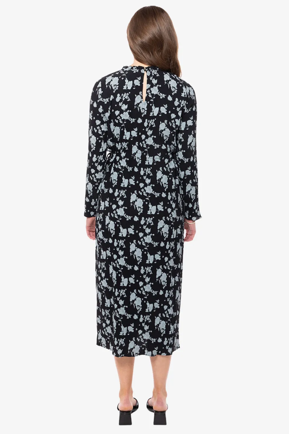 Essense Black Blue Rose Crinkle LS Shift Dress