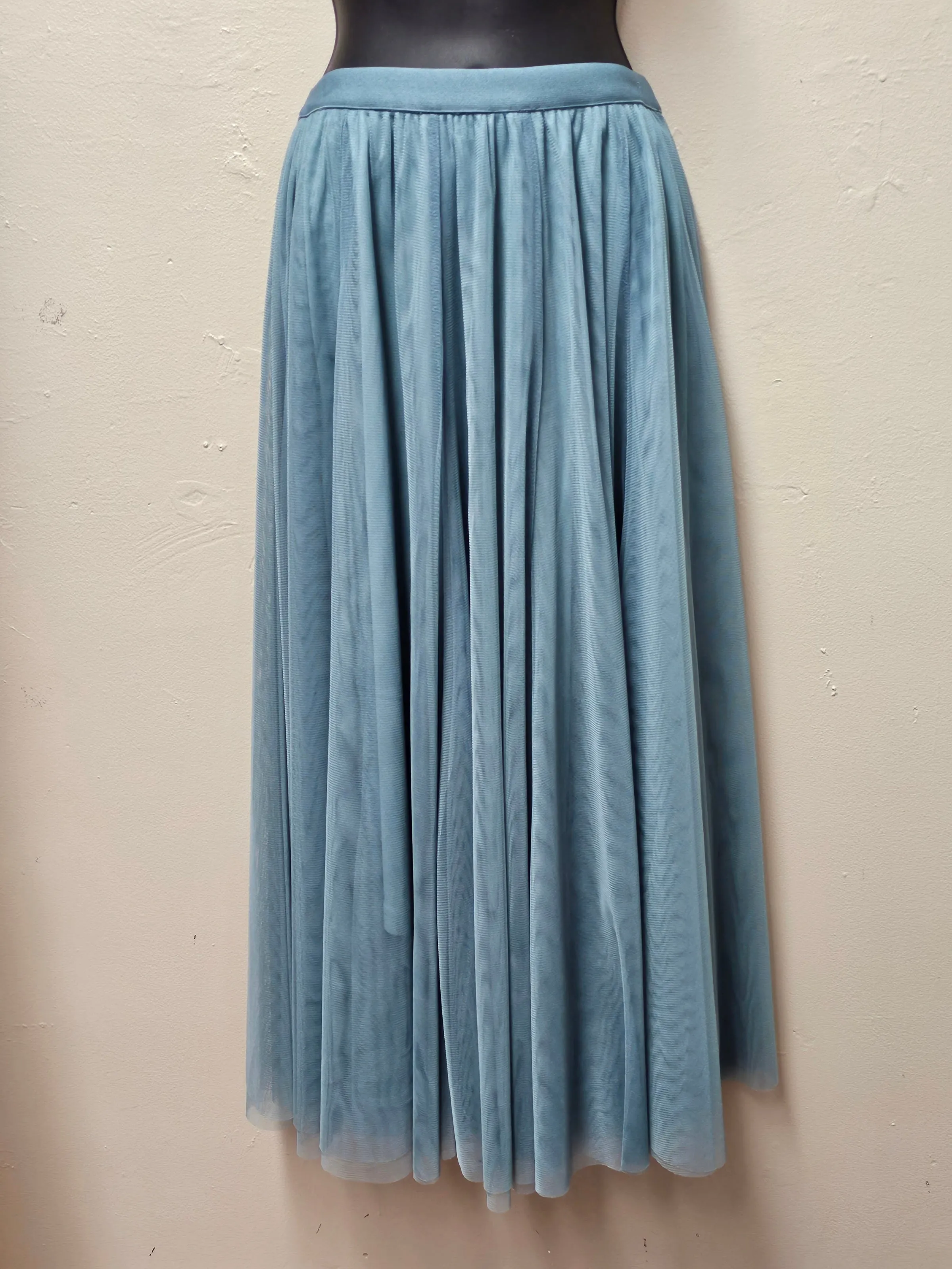 FINAL SALE WAS $59.99  4 Color Ways - Elegant Long Tulle Skirt