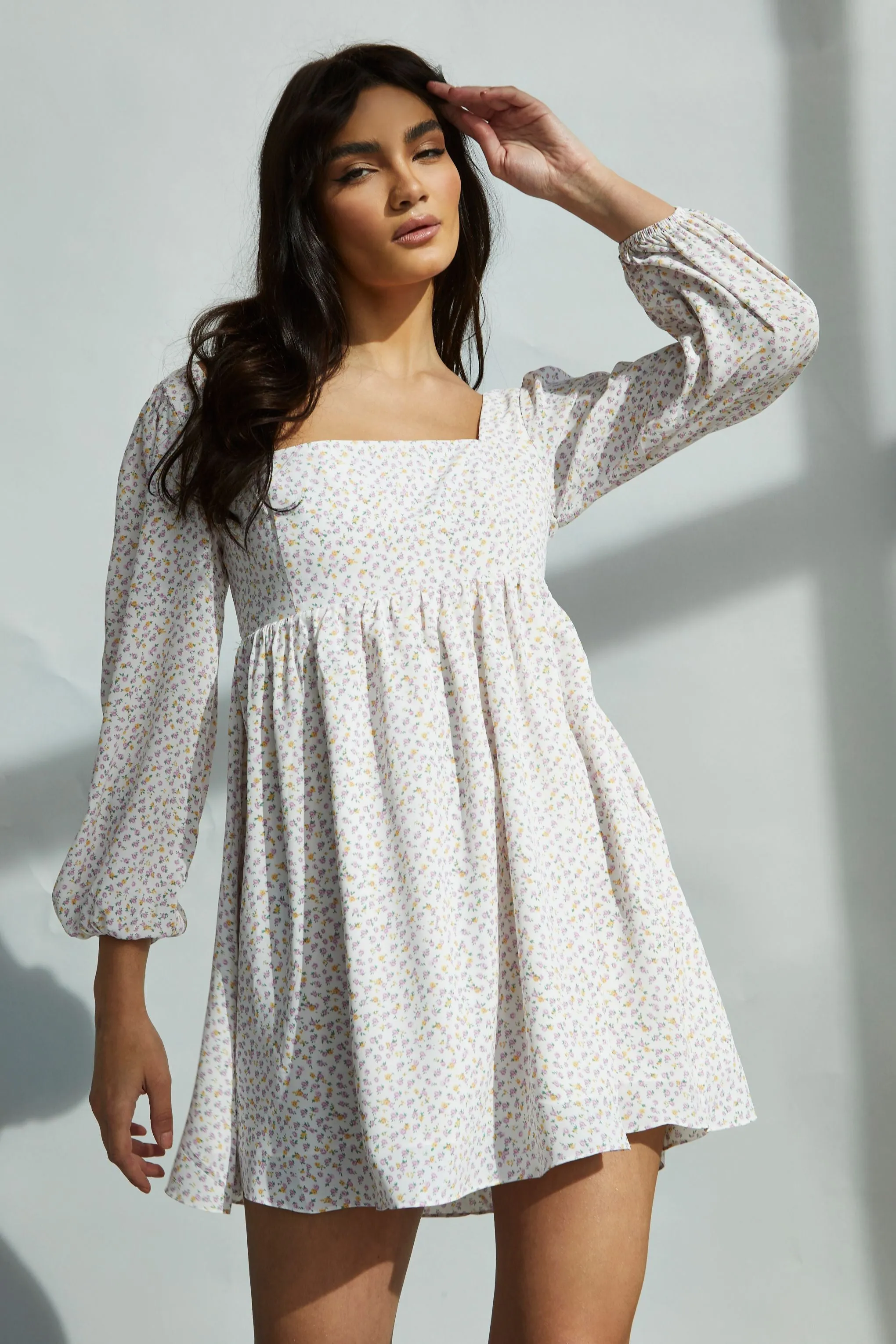 Glamorous Yellow Mini Ditsy Square Neck Shift Mini Dress