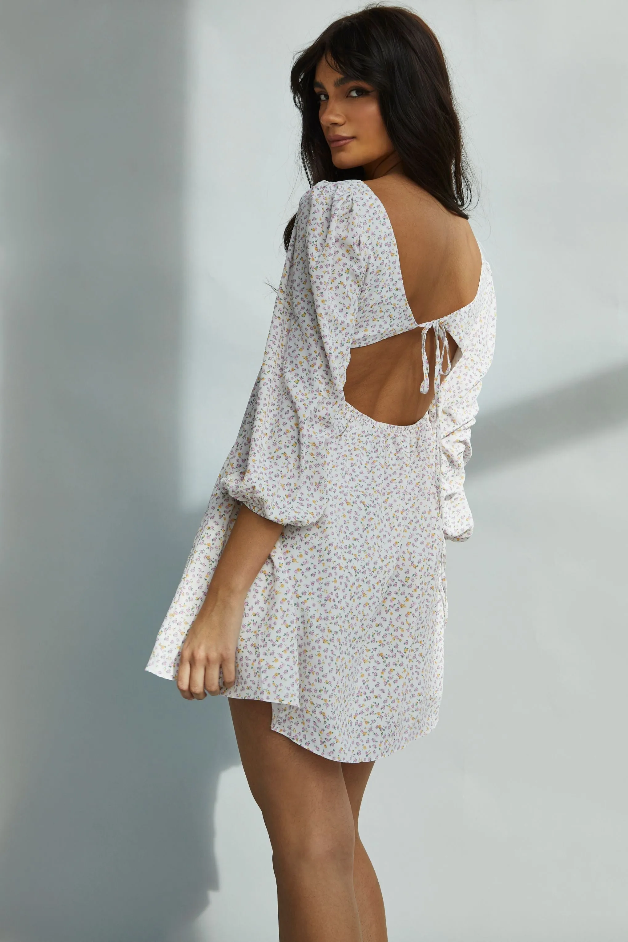 Glamorous Yellow Mini Ditsy Square Neck Shift Mini Dress