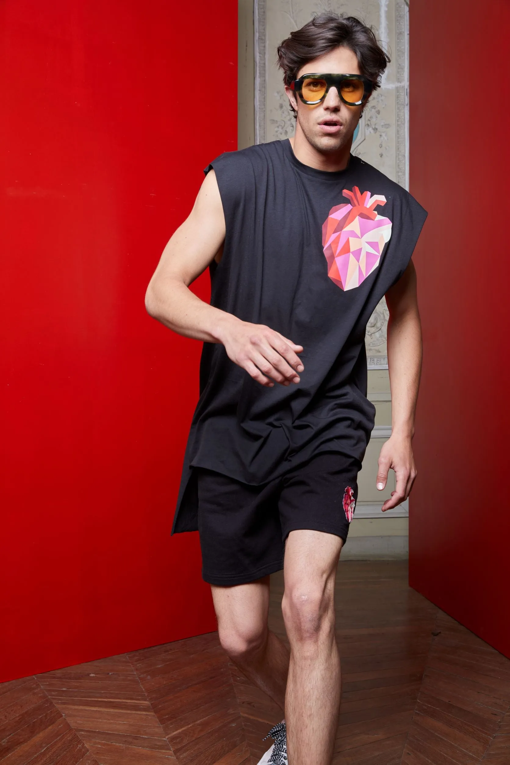 Heart T-shirt Sleeveless Oversize UNISEX
