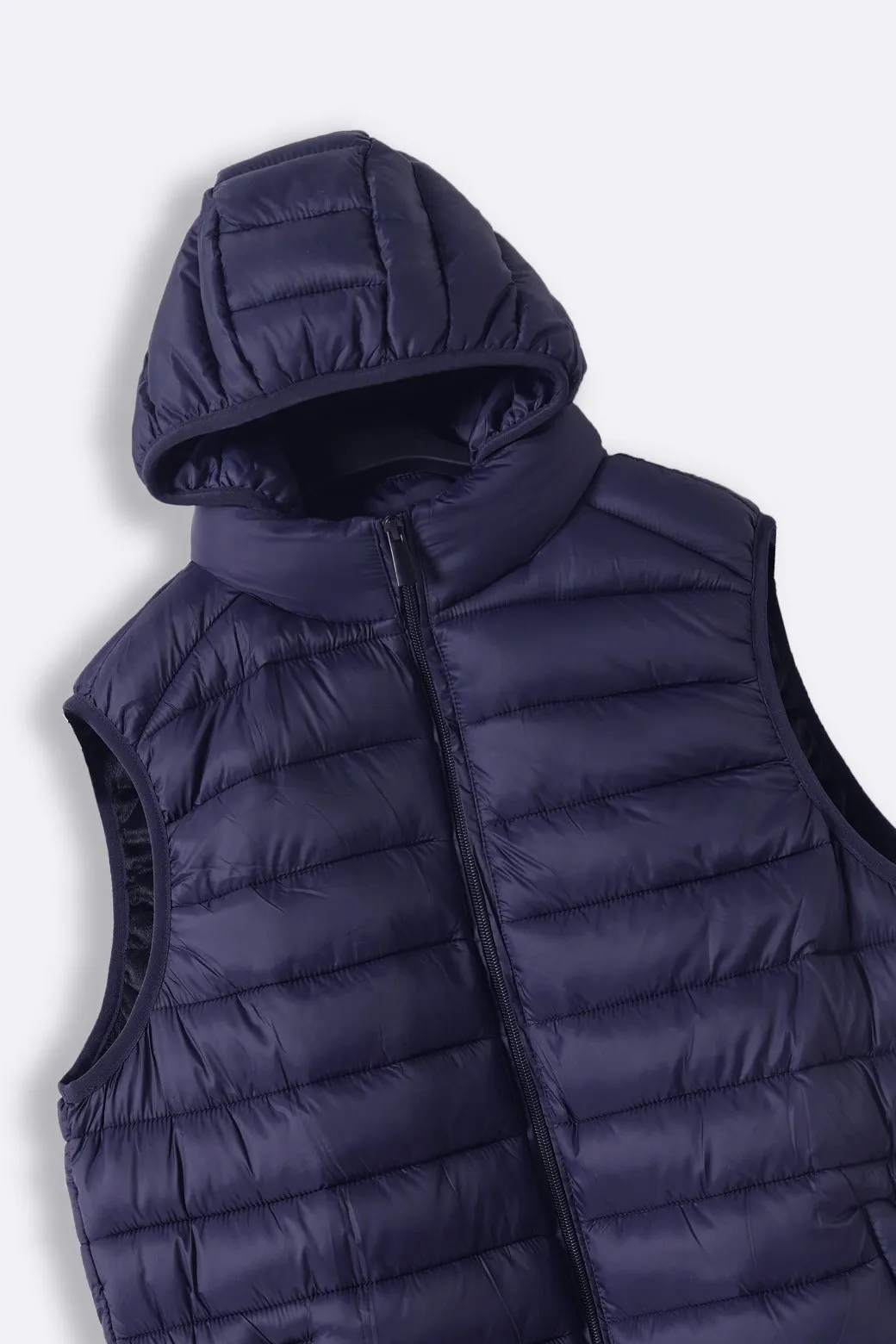 HOODED GILET