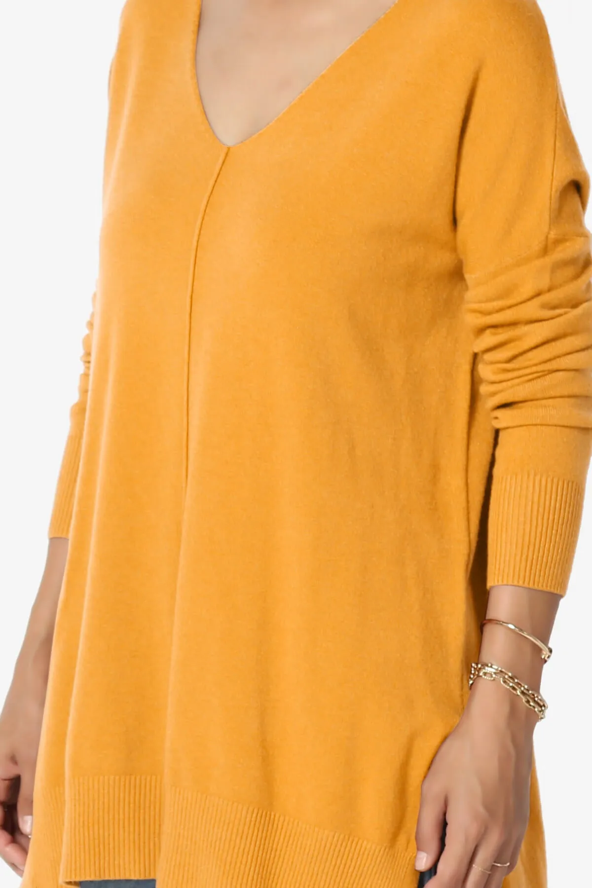 Katana Front Seam V-Neck Knit Sweater PLUS
