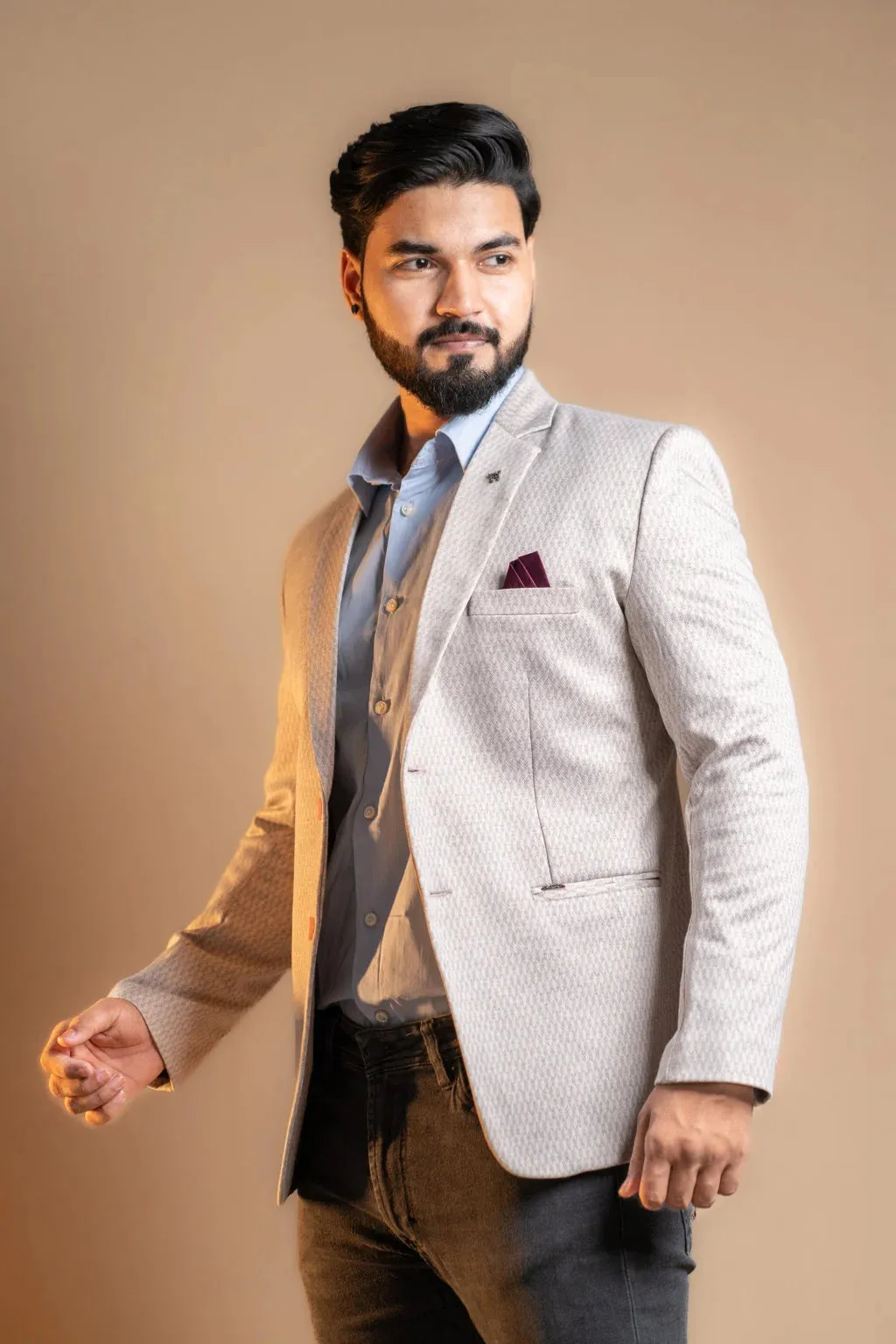 Maze-patterned Beige Tweed Blazer