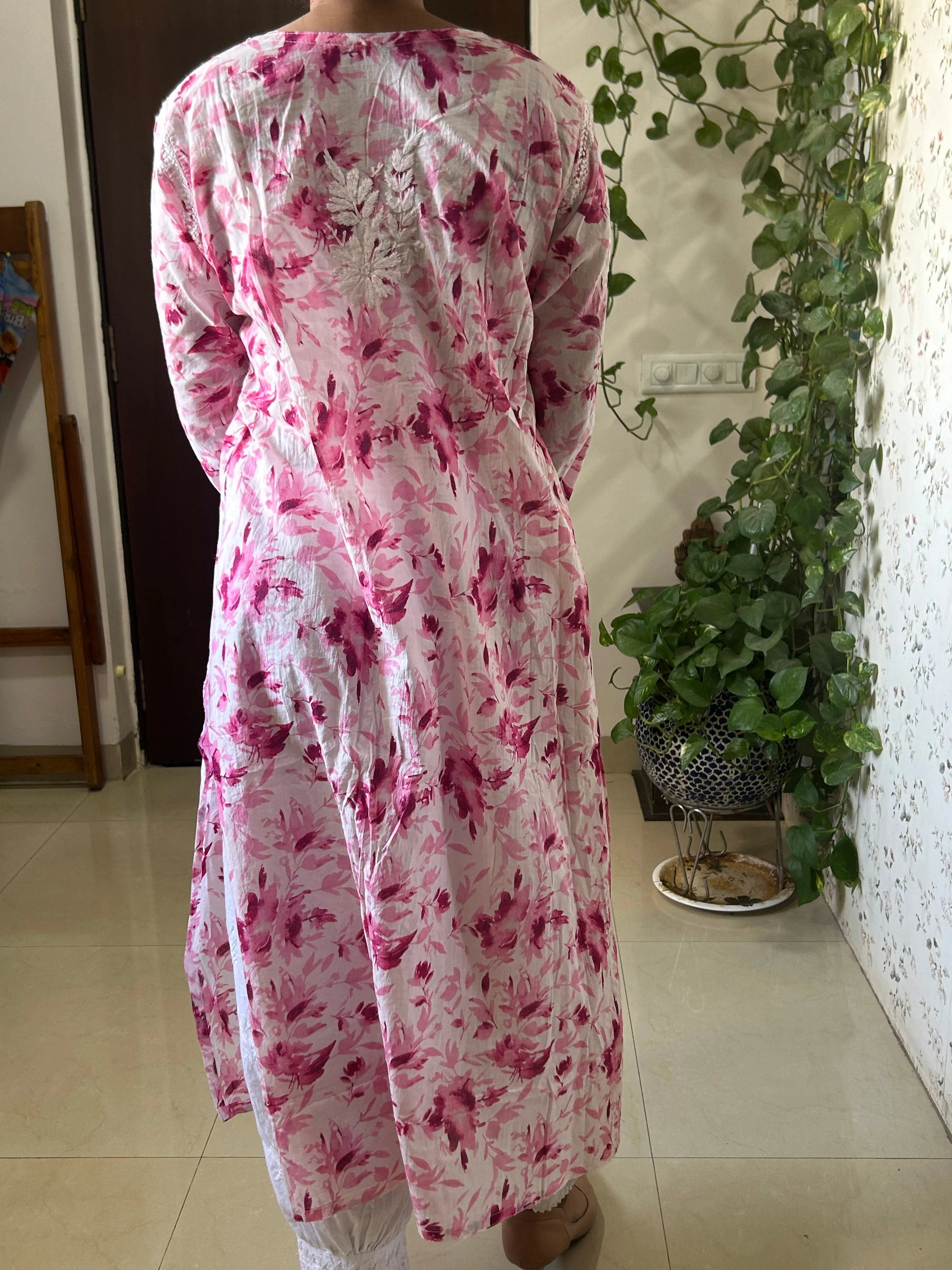 Pankhudi Pink Mul mul cotton chikankari kurti