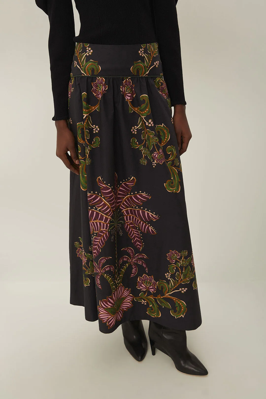 Ravenala Midi Skirt in Black