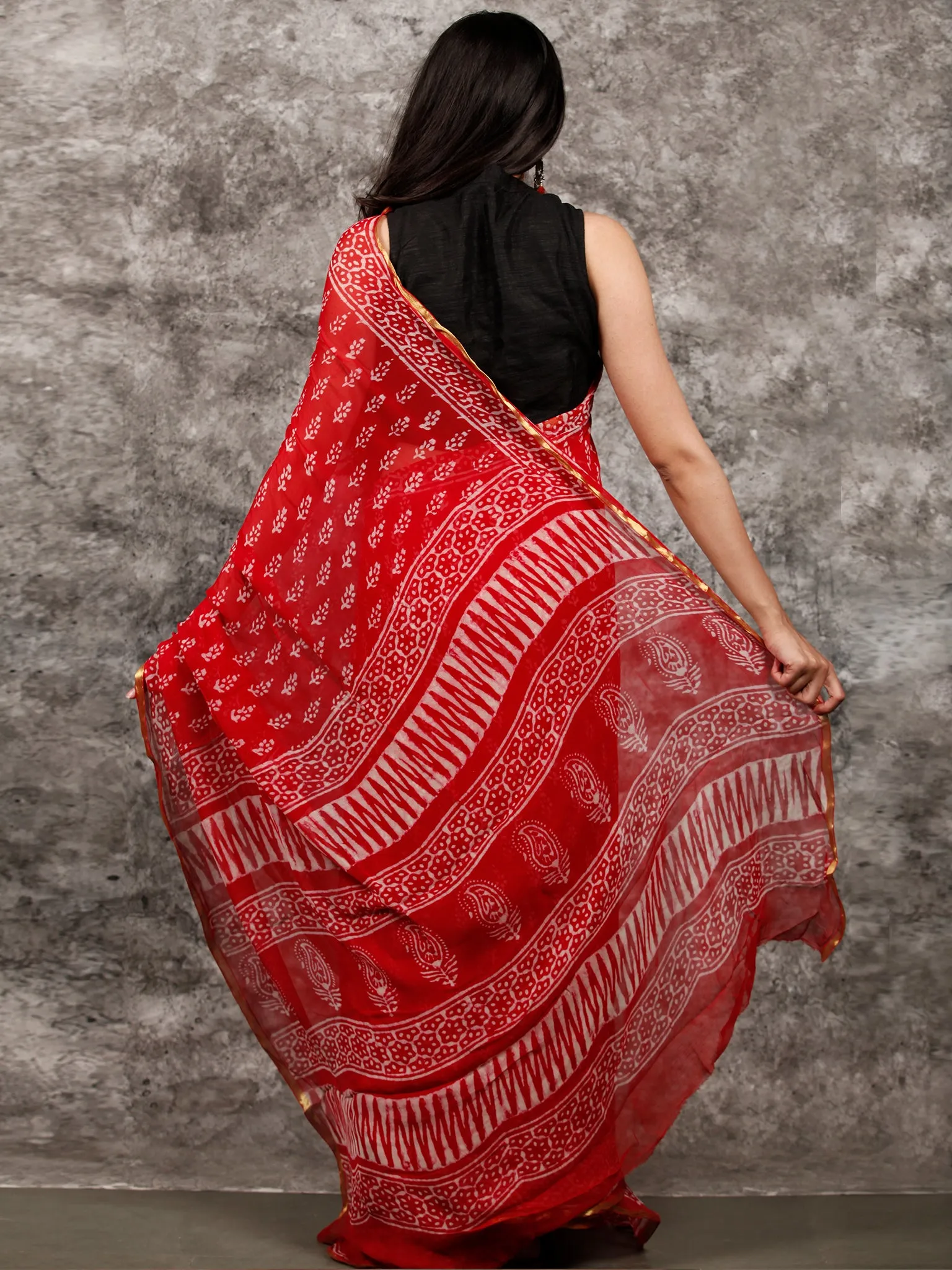 Red White Hand Block Printed Chiffon Saree with Zari Border - S031703224