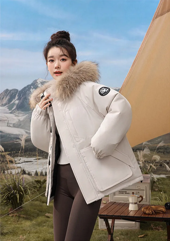 Relaxed-fit Hooded Parka for Women with Stain-resistant Material