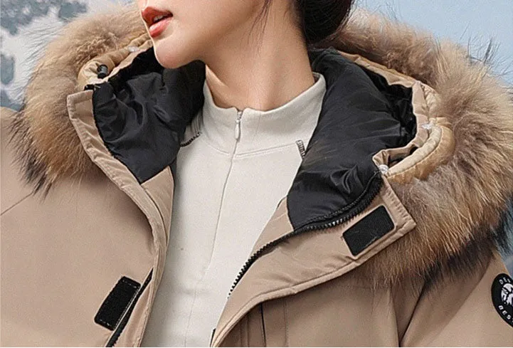 Relaxed-fit Hooded Parka for Women with Stain-resistant Material