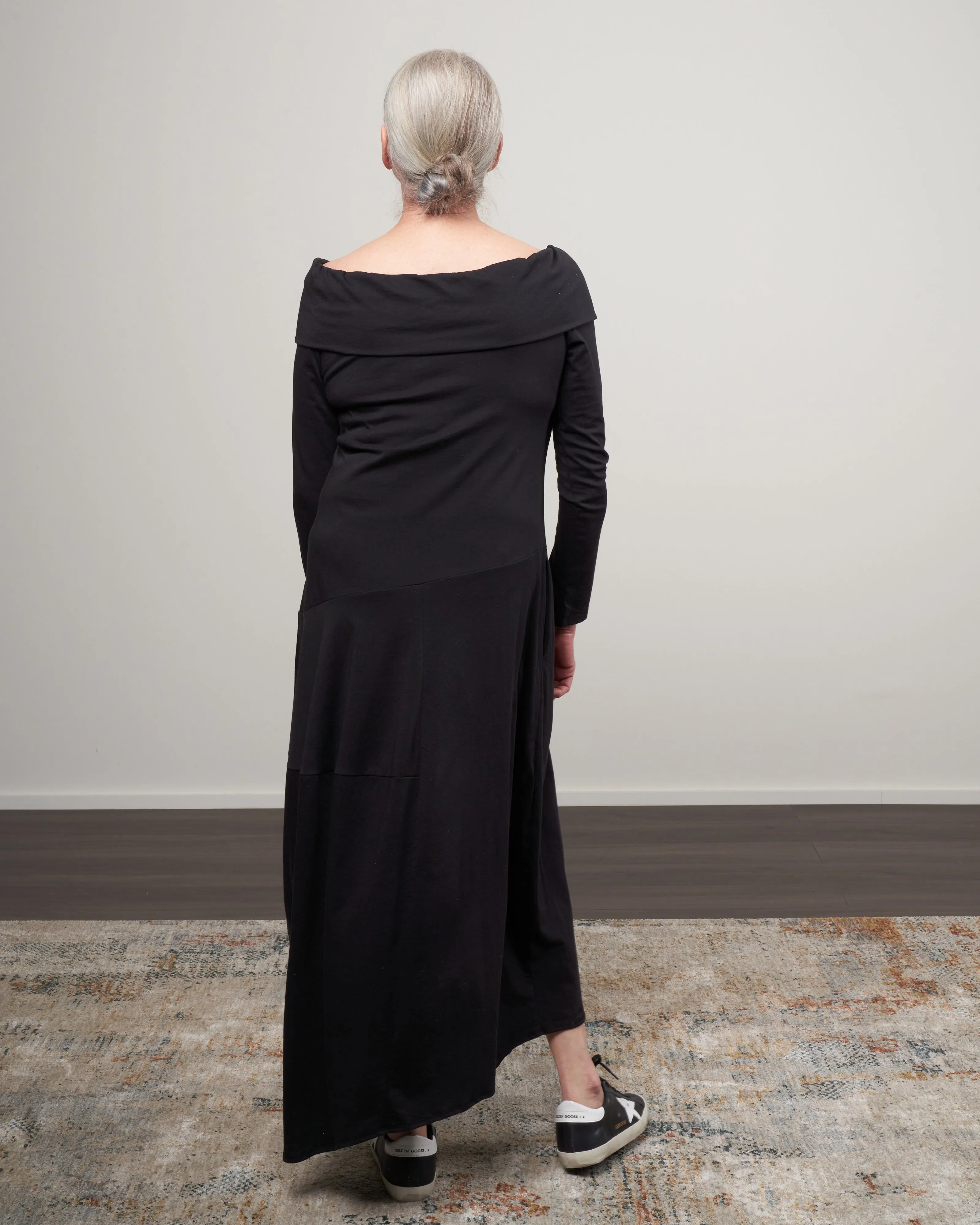 t-shirt over the shoulder dress - black